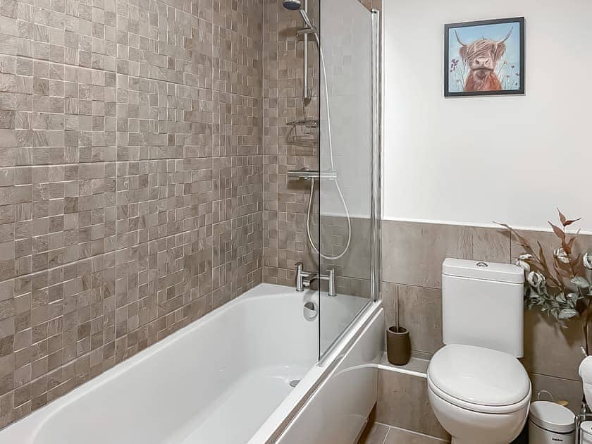 Bathroom | No. 8, Aviemore