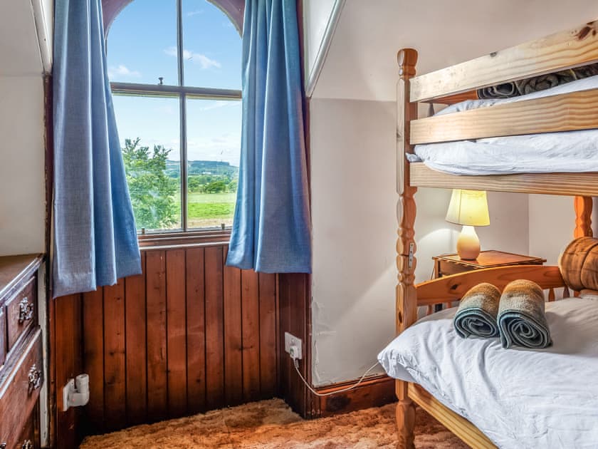 Bunk bedroom | Burncliff, Blackwaterfoot