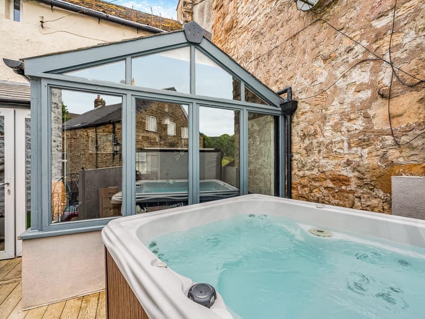 Hot tub | Mill Race House, Alston