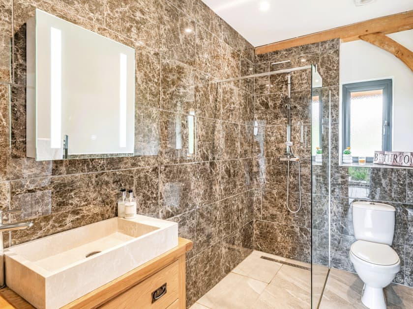 Shower room | Oak View, Aberhafesp, near Newtown