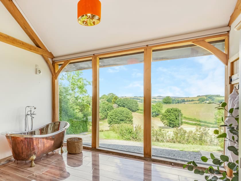 Bathroom | Oak View, Aberhafesp, near Newtown