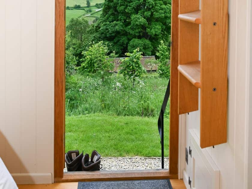 Interior | The Dreamer’s Hut, Hawnby