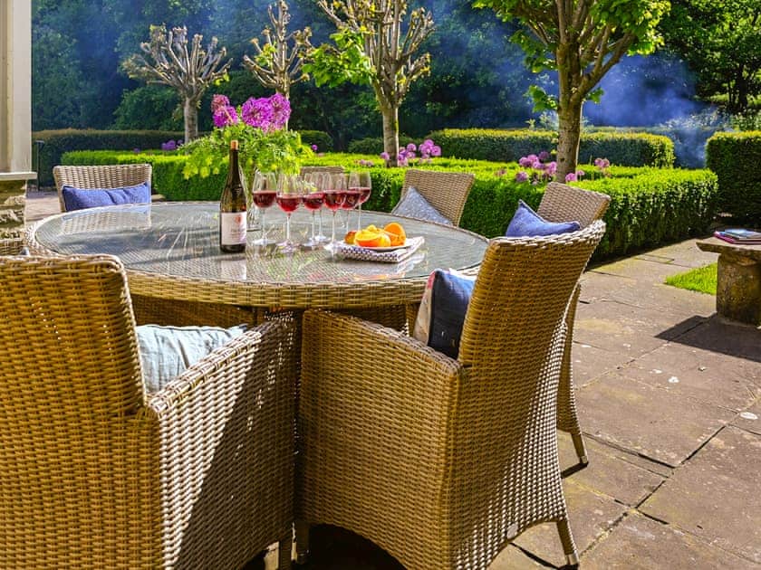Sitting-out-area | Todd’s Pasture, Hawnby, near Helmsley