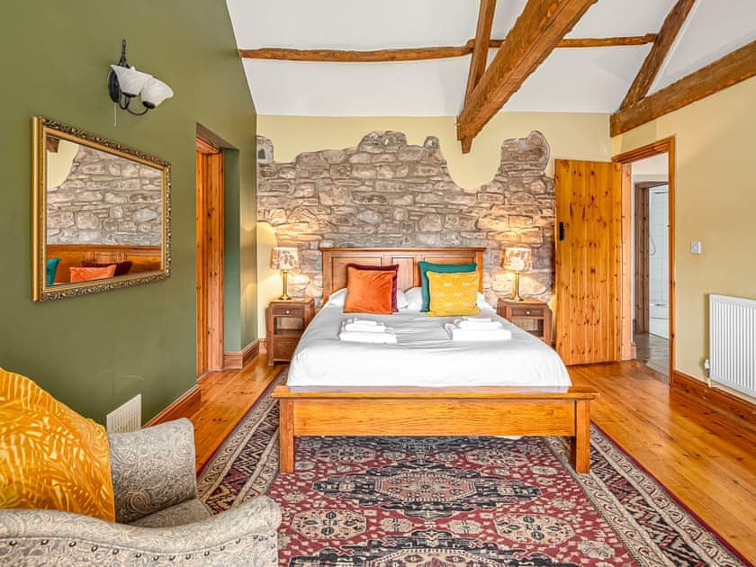 Double bedroom | Hawton - Tanylan Farm Cottages, Kidwelly