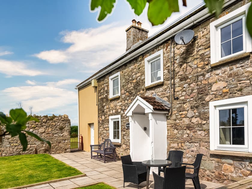 Exterior | Hawton - Tanylan Farm Cottages, Kidwelly