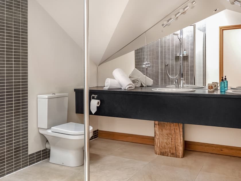 Bathroom | The Loft - Kingham Cottages, Kingham, near Chipping Norton