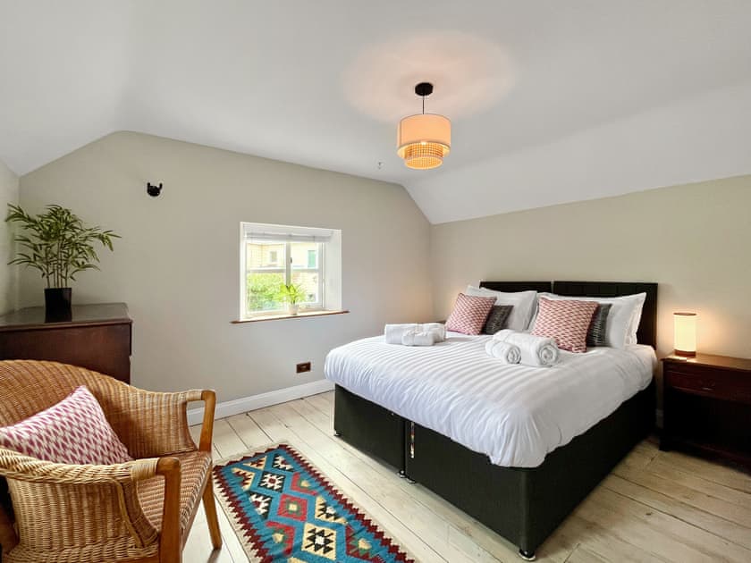 Double bedroom | Oasis Cottage, Broughton Gifford, near Melksham