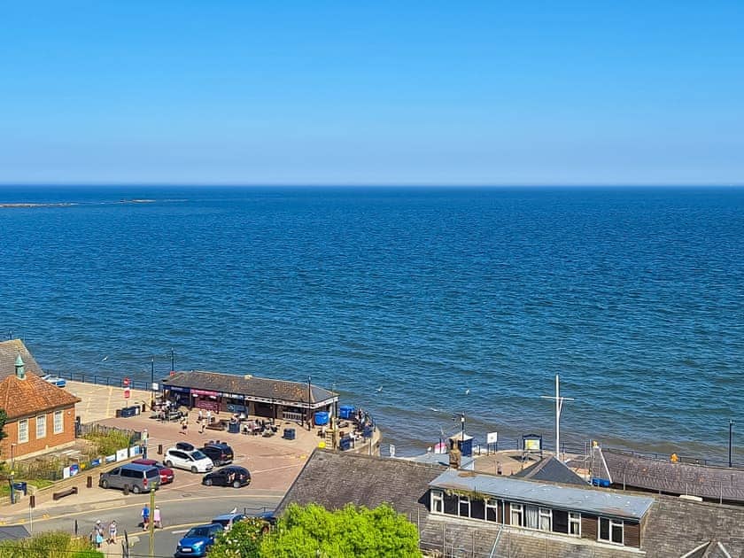 Surrounding area | The Bee Happy House, Filey