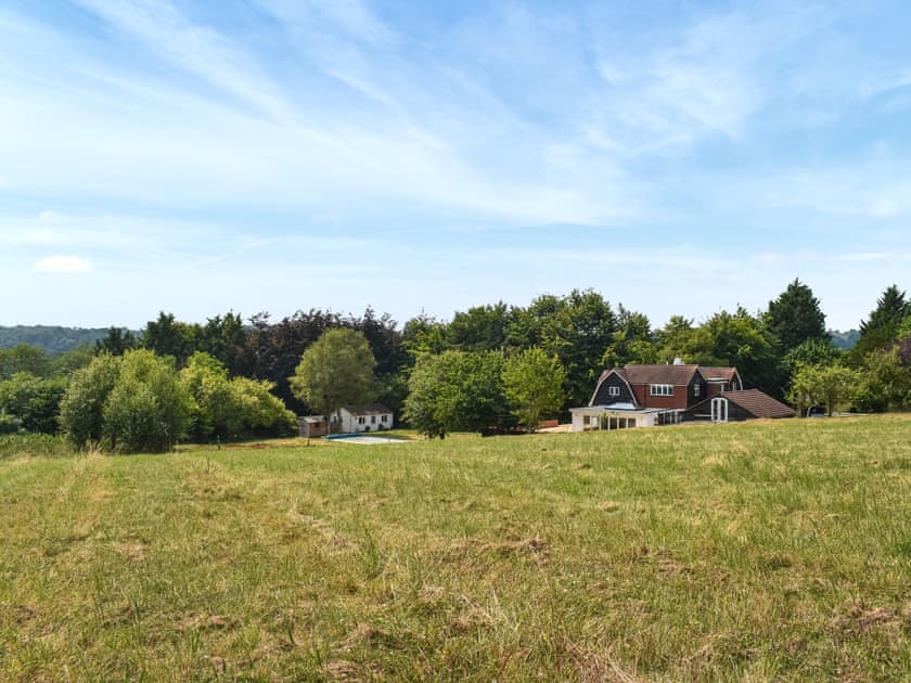 Setting | The Cottage - Five Gables, Merstham