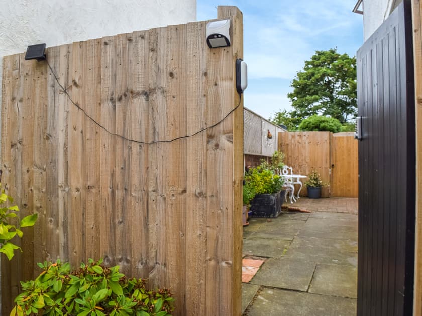 Exterior | Coastal Oasis, Hoylake, Wirral