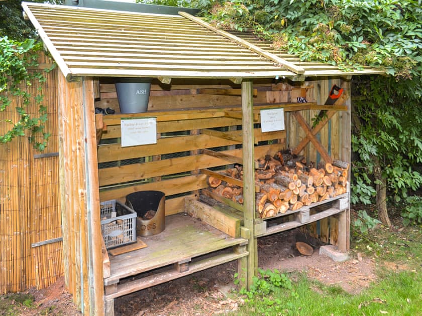 Exterior | Bramley Orchard Lodge, Retford