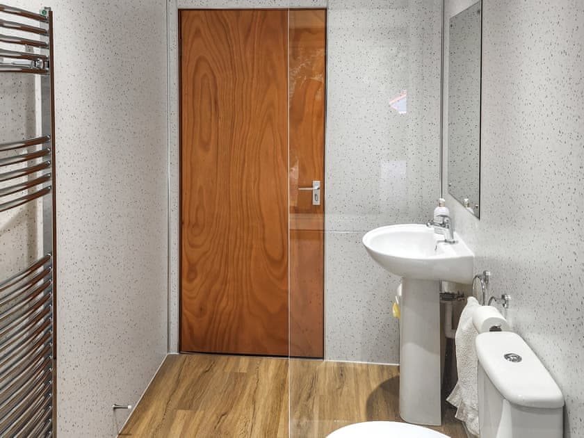 Bathroom | Smiddy Cottage, Alyth
