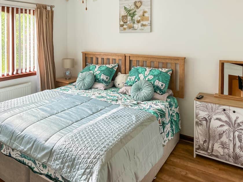 Double bedroom | Willow Lodge, Macduff, near Banff