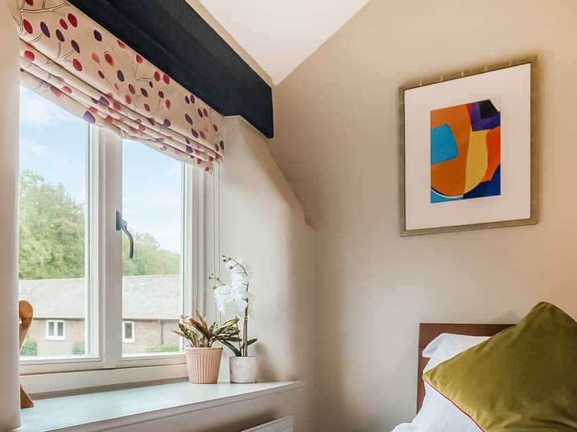 Twin bedroom | Casterbridge - Greenwood Grange Cottages, Higher Bockhampton, near Dorchester