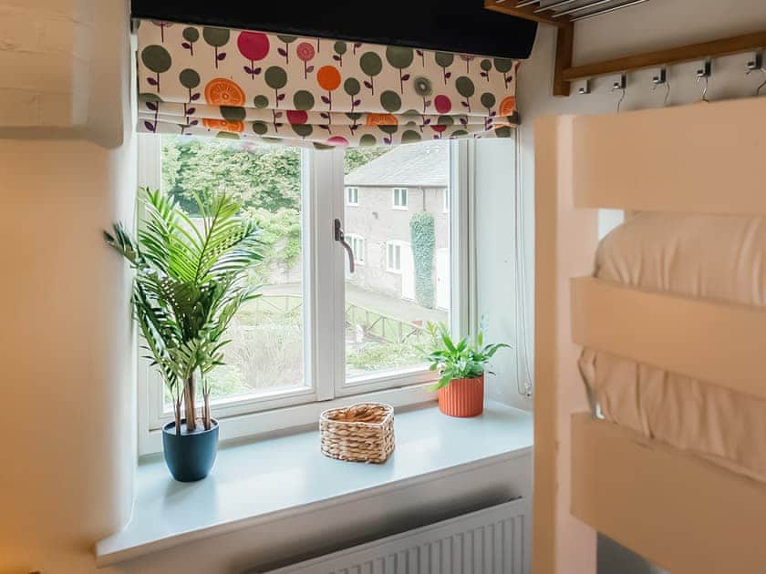 Bunk bedroom | Casterbridge - Greenwood Grange Cottages, Higher Bockhampton, near Dorchester