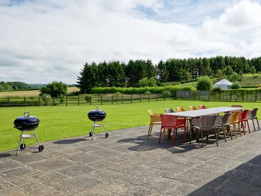 Outdoor area | Henchard - Greenwood Grange Cottages, Higher Bockhampton, near Dorchester