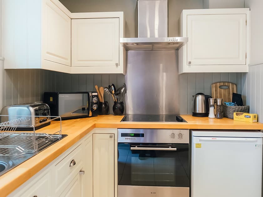 Kitchen | Budmouth - Greenwood Grange Cottages, Higher Bockhampton, near Dorchester