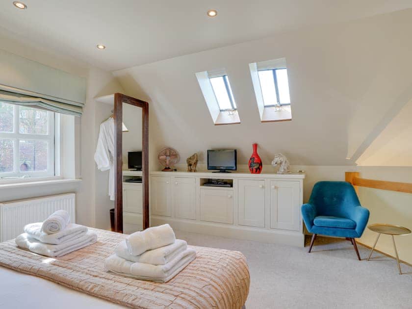 Double bedroom | South Stable - Claire Anthony Homes, Alnmouth, near Alnwick