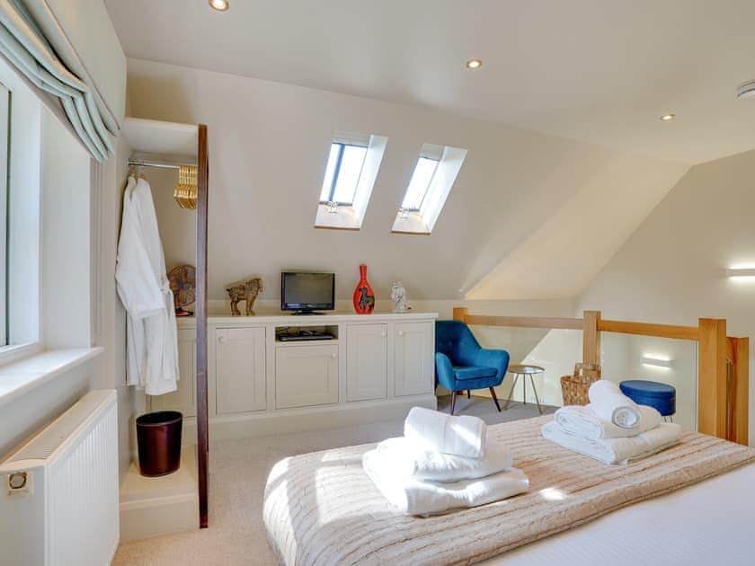 Double bedroom | South Stable - Claire Anthony Homes, Alnmouth, near Alnwick