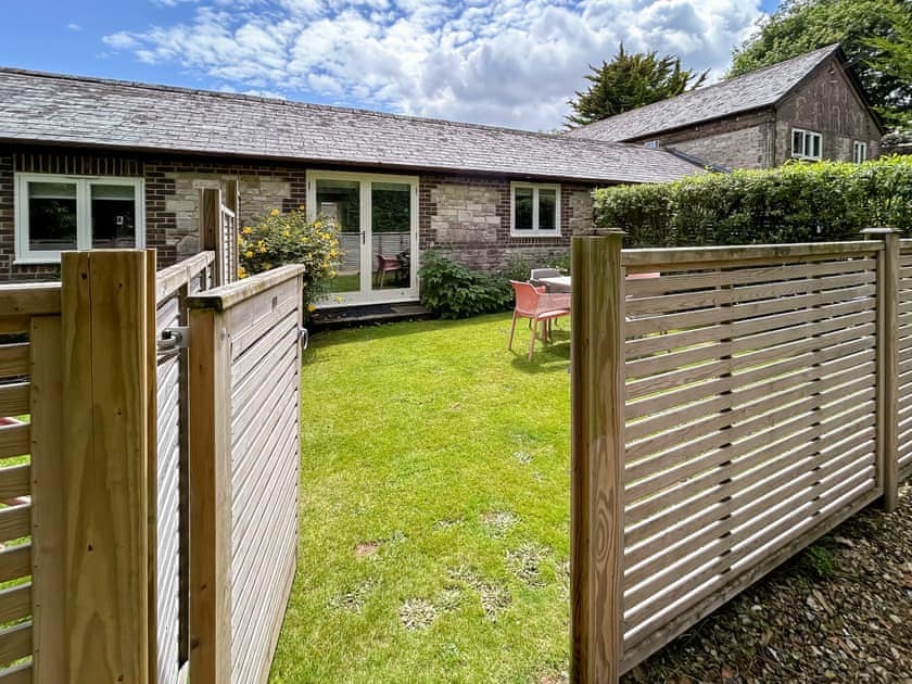 Garden | Bredy - Greenwood Grange Cottages, Higher Bockhampton, near Dorchester