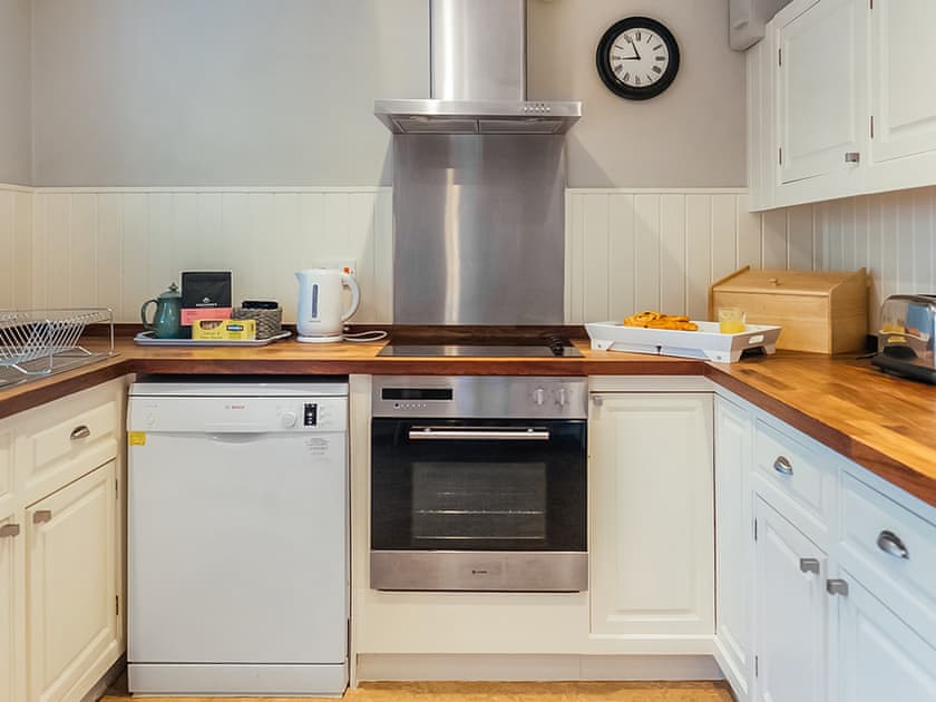 Kitchen | Stourcastle - Greenwood Grange Cottages, Higher Bockhampton, near Dorchester
