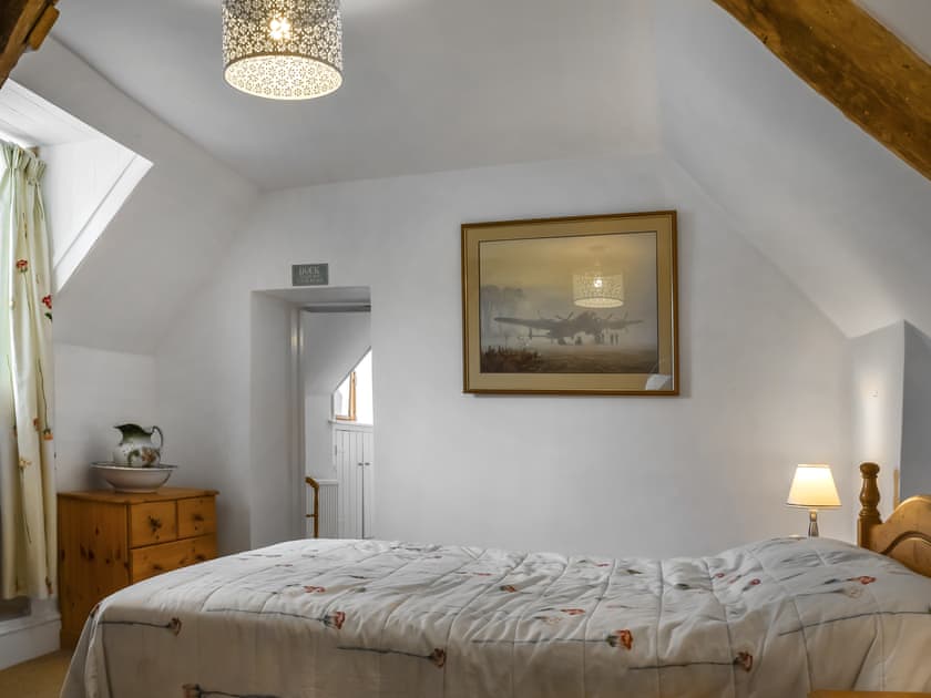 Double bedroom | Jasmine Cottage, Walgrave