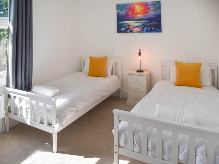 Twin bedroom | The Hollies, Repps with Bastwick, near Great Yarmouth