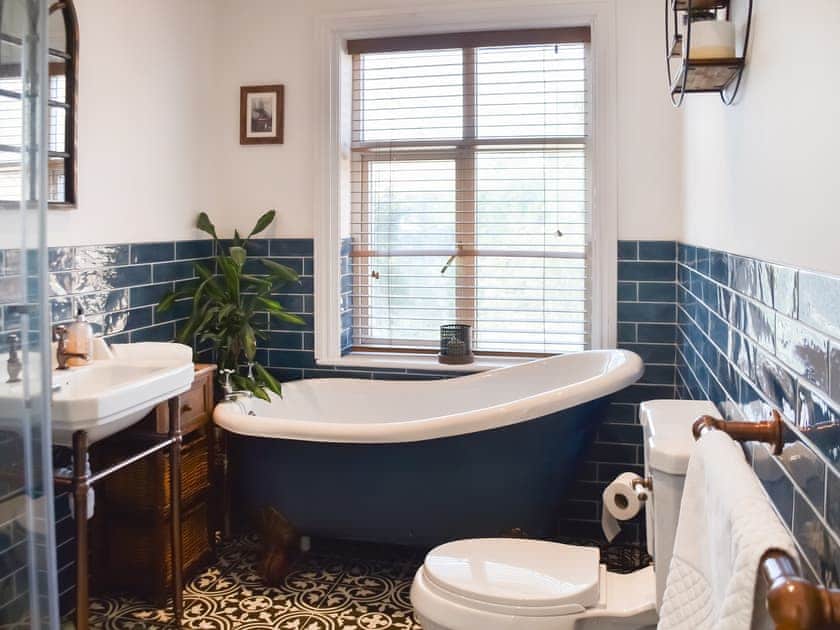 Bathroom | The Hollies, Repps with Bastwick, near Great Yarmouth