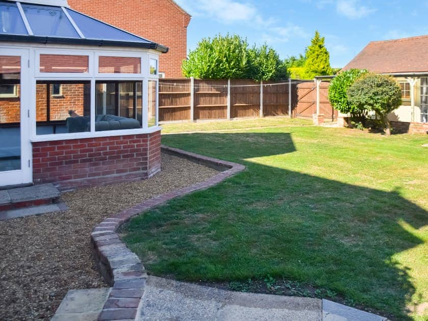 Garden | The Hollies, Repps with Bastwick, near Great Yarmouth