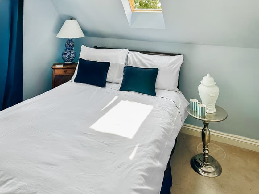 Double bedroom | Cottage Ixworth, Bury St Edmunds