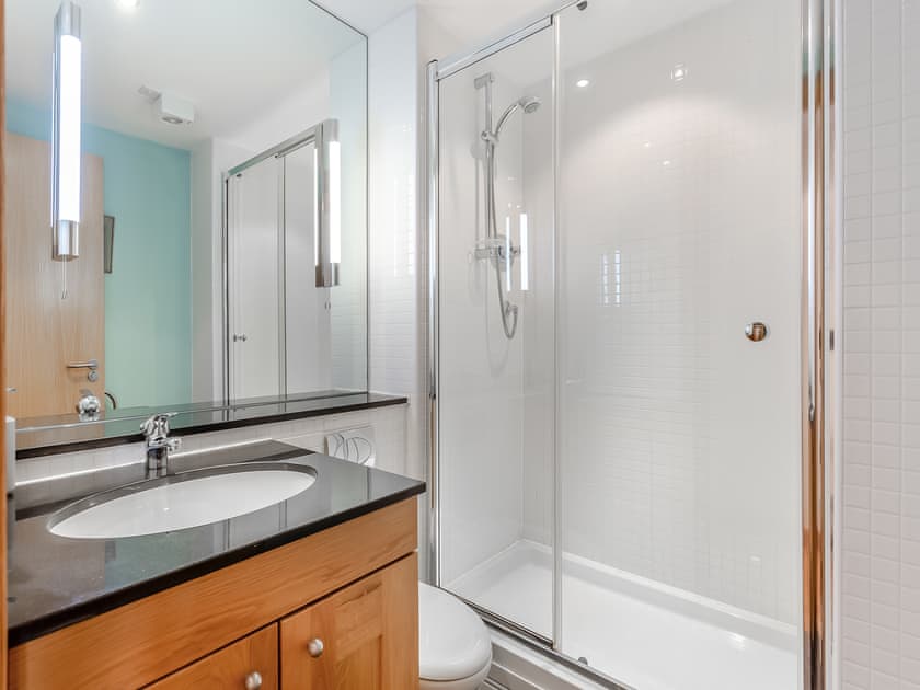 Bathroom | No.4 The Links Apartments, Brora