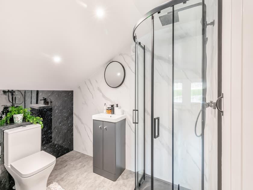 Bathroom | Cobbydale Retreat, Silsden, near Skipton