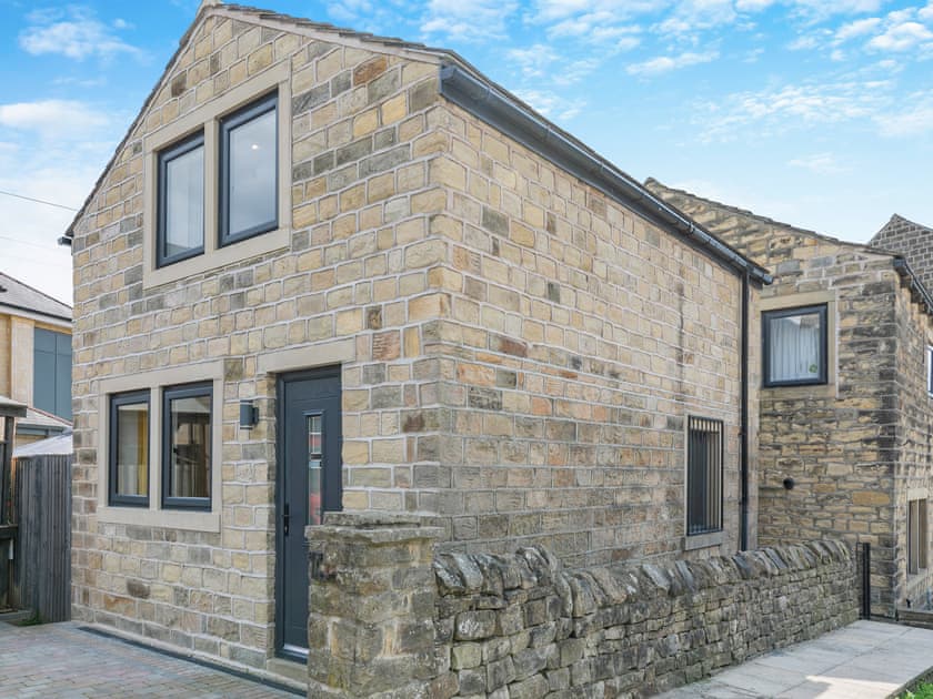 Exterior | Cobbydale Retreat, Silsden, near Skipton