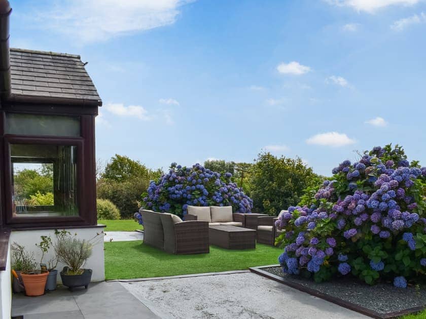 Exterior | Three Fields, Bude