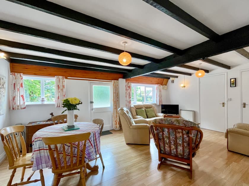 Open plan living space | Tarrant Cottage - Bowling Green Farm, East Orchard, near Shaftesbury