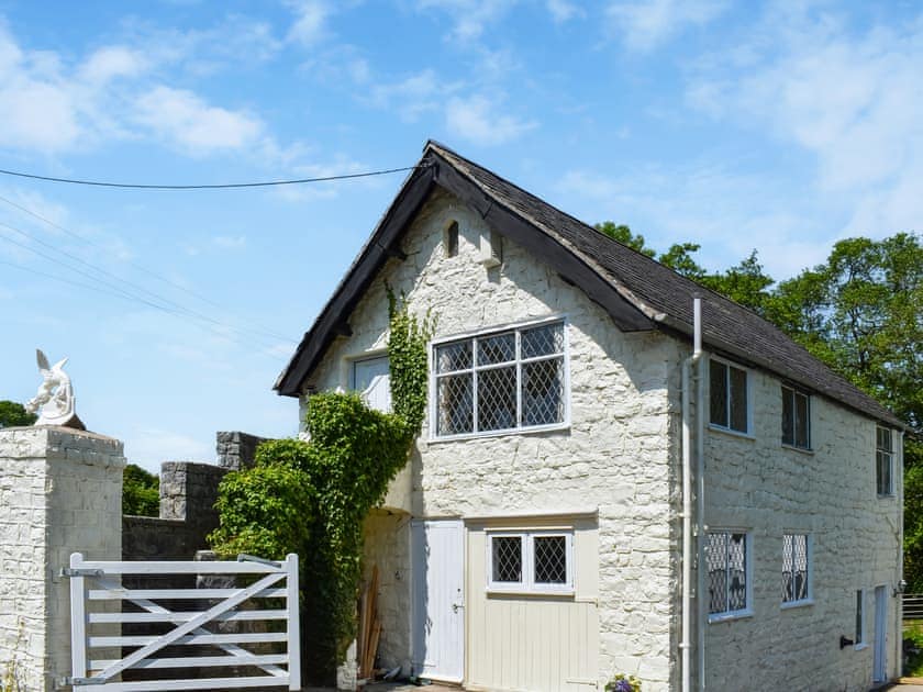 Exterior | The Gate House, Creigiog Mill, Llanarmon-Yn-Ial