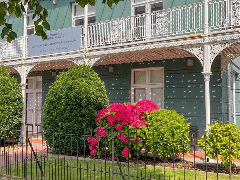 Exterior | Edleston Holidays - Flat 3E - Edleston House, Aberystwyth
