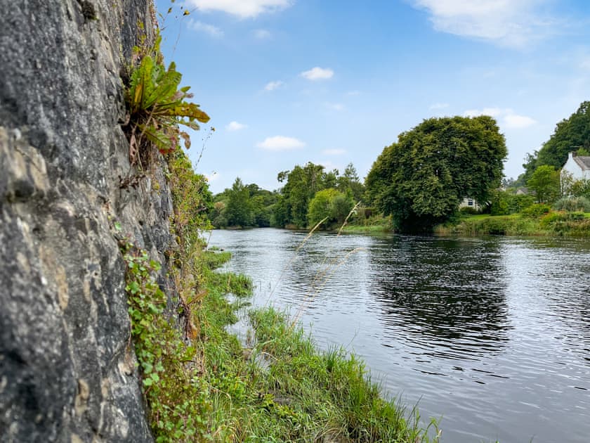 Surrounding area | Creebridge  - Peppy - Creebridge, Newton Stewart