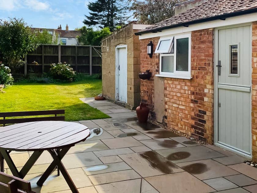 Sitting-out-area | Ruby’s Retreat, Sheringham