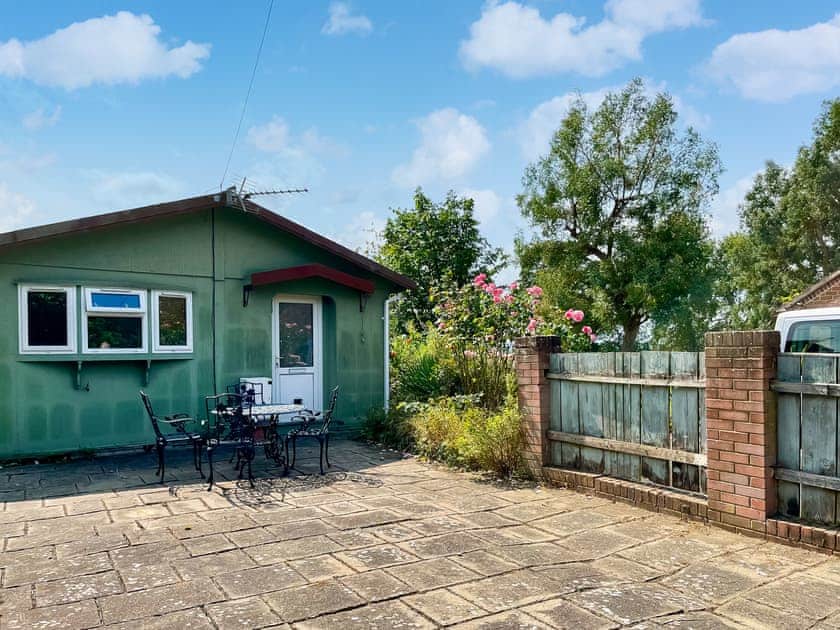 Exterior | Bowling Green Farm- Drakes - Bowling Green Farm, East Orchard, near Shaftesbury