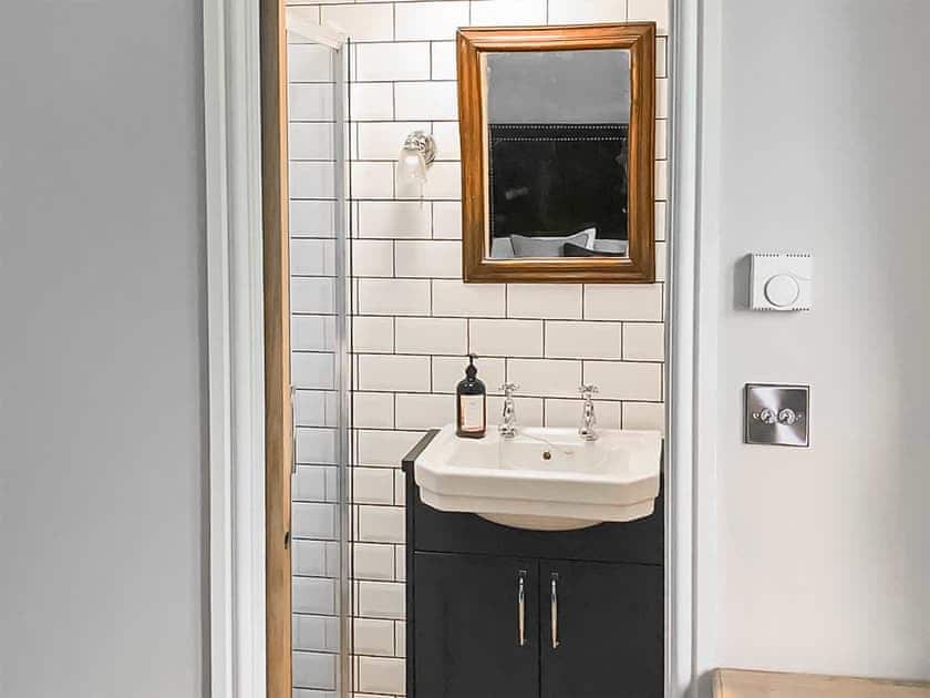 Bathroom | The Tower - Glanusk Estate, Crickhowell