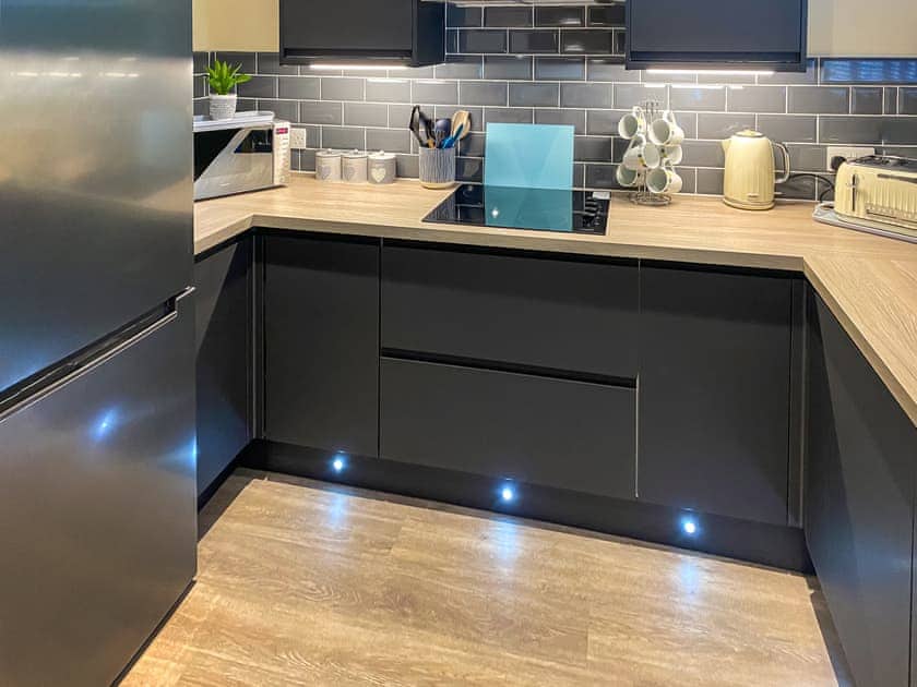 Kitchen | Woodburn - Cairnyard Holiday Lodges, Lochanhead, Beeswing