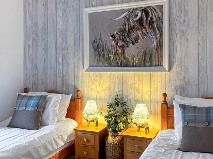 Twin bedroom | Lyon Lodge, Aberfeldy