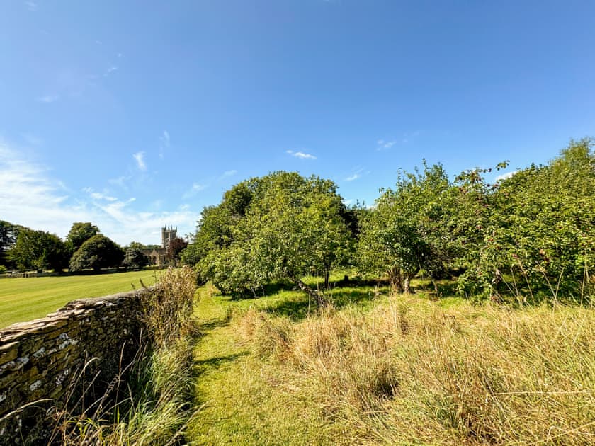 Garden and grounds | The Garden House, Norton St Philip, near Bath