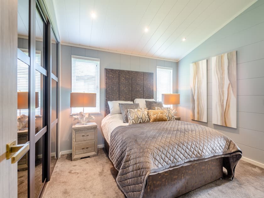 Double bedroom | Three Sandbanks, Benllech
