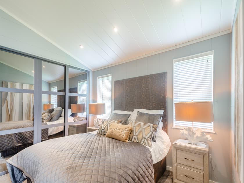 Double bedroom | Three Sandbanks, Benllech