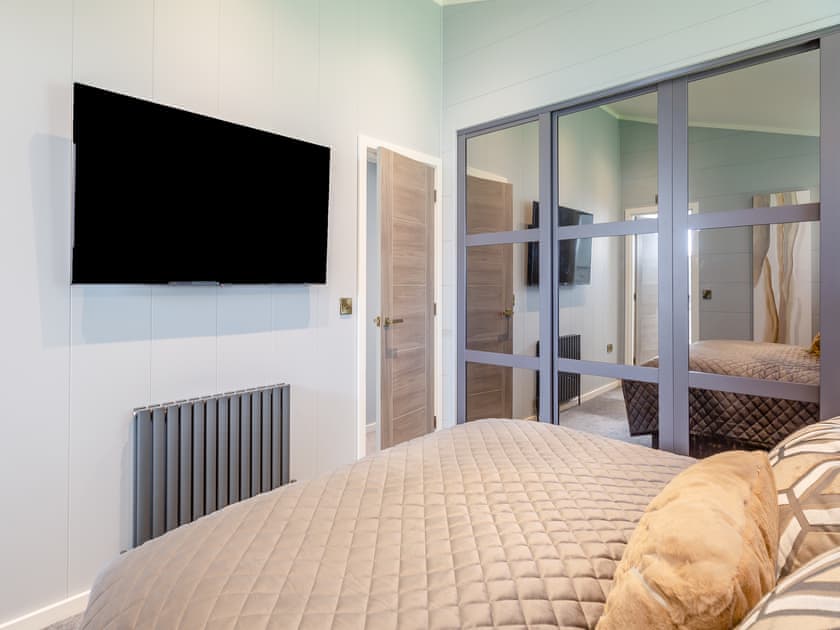 Double bedroom | Three Sandbanks, Benllech
