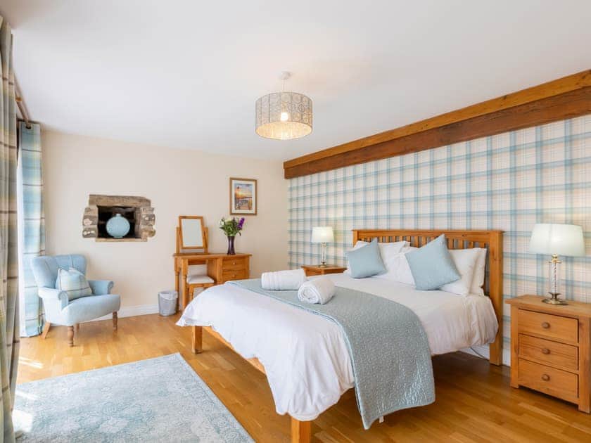 Comfortable kingsize double bedroom | Holly Cottage, Harwood Dale, near Scarborough
