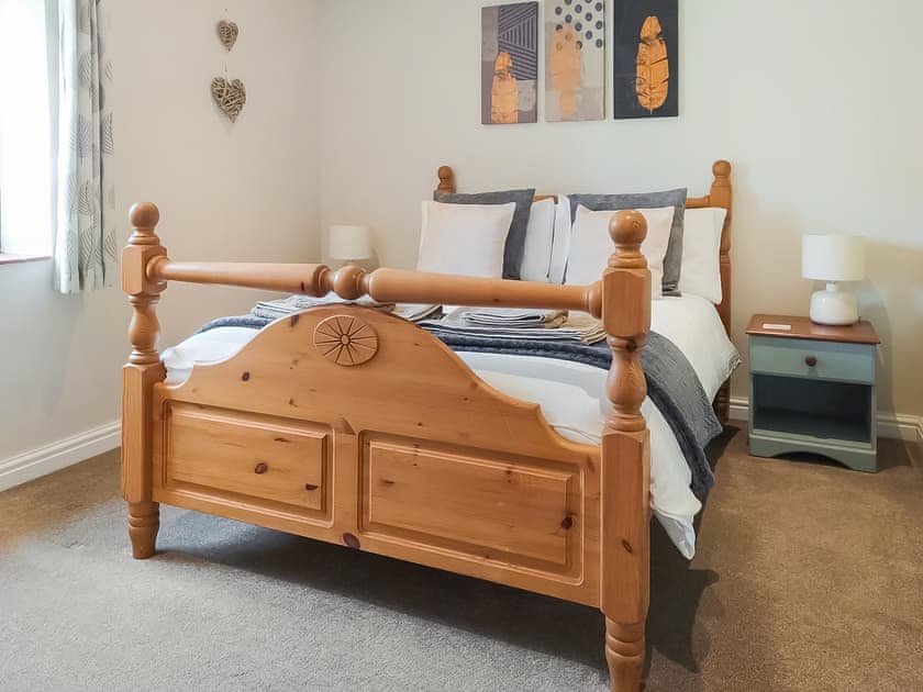 Double bedroom | The Stables - Vielstone, Buckland Brewer, near Bideford