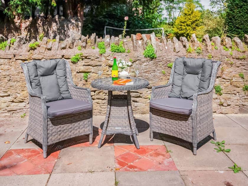 Sitting-out-area | Gardeners Cottage, Kynaston